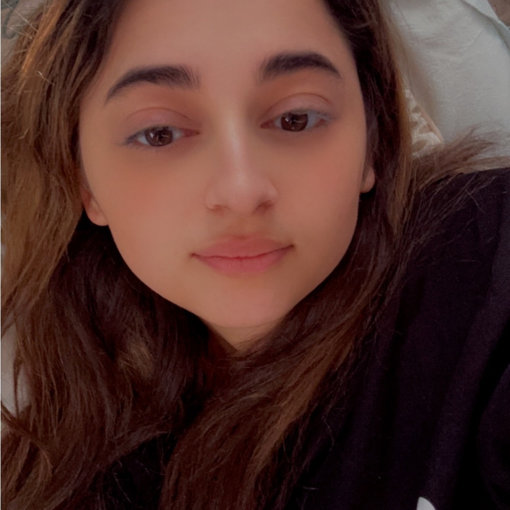 questions about poshmark @giannafontanez